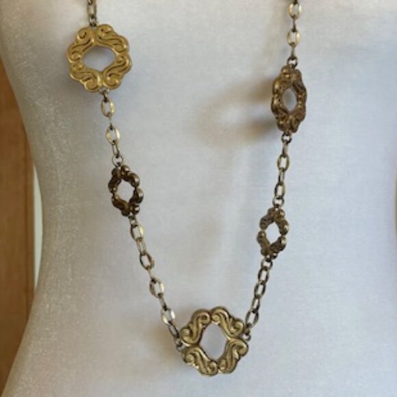 LIA SOPHIA Gold Tone Etched Link Long Necklace Vintage Retired - Picture 4 of 13